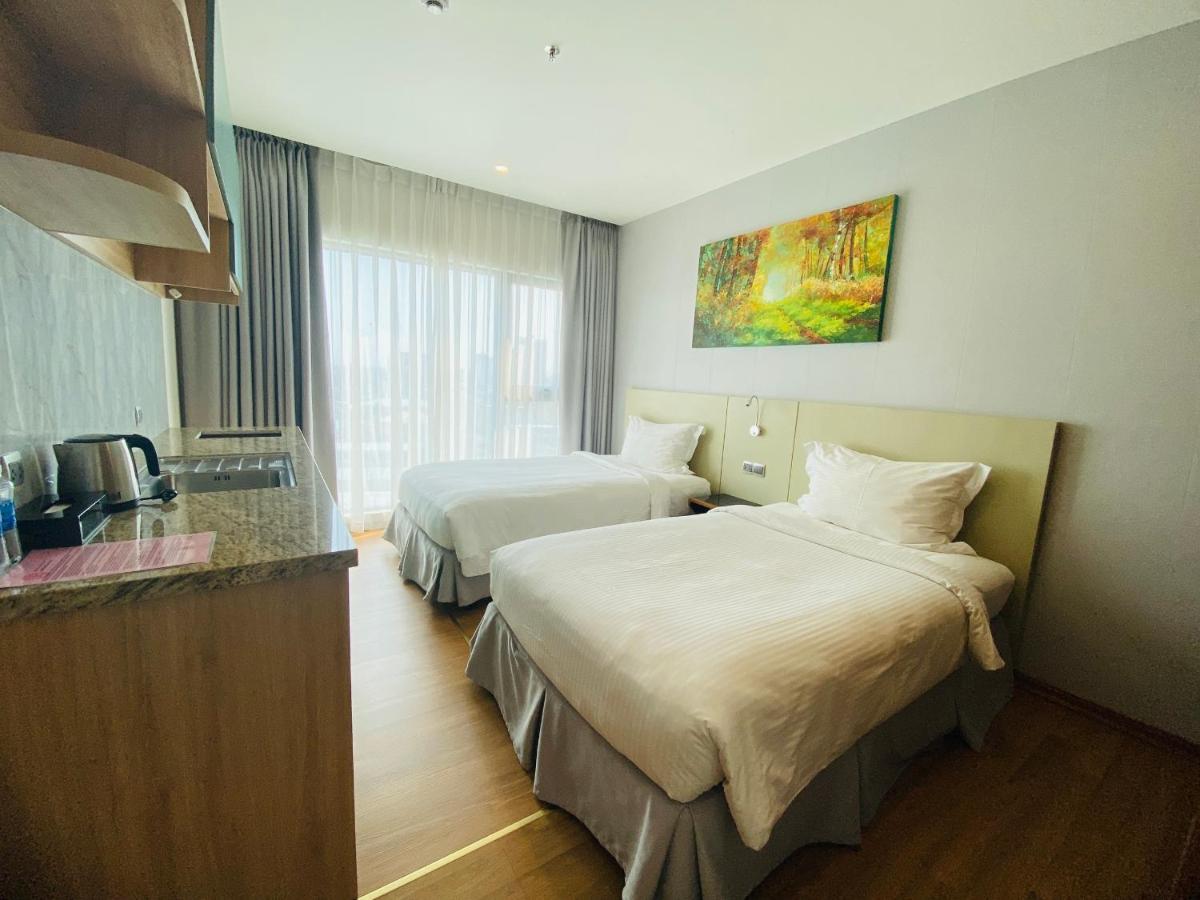 Nam Hotel & Residences Da Nang Bagian luar foto