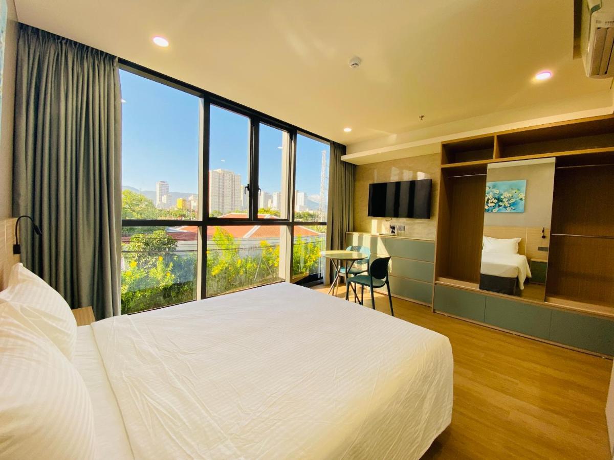 Nam Hotel & Residences Da Nang Bagian luar foto