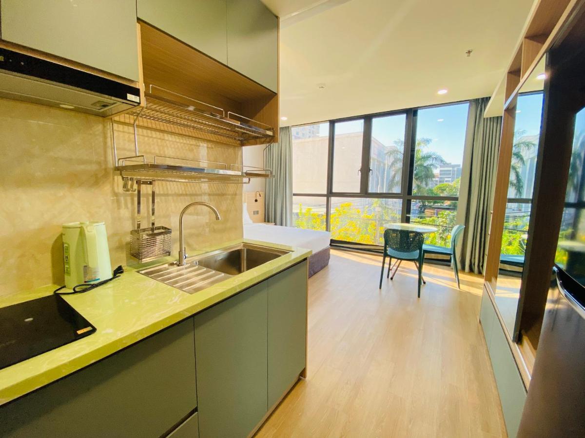 Nam Hotel & Residences Da Nang Bagian luar foto