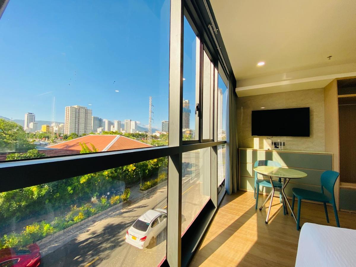 Nam Hotel & Residences Da Nang Bagian luar foto