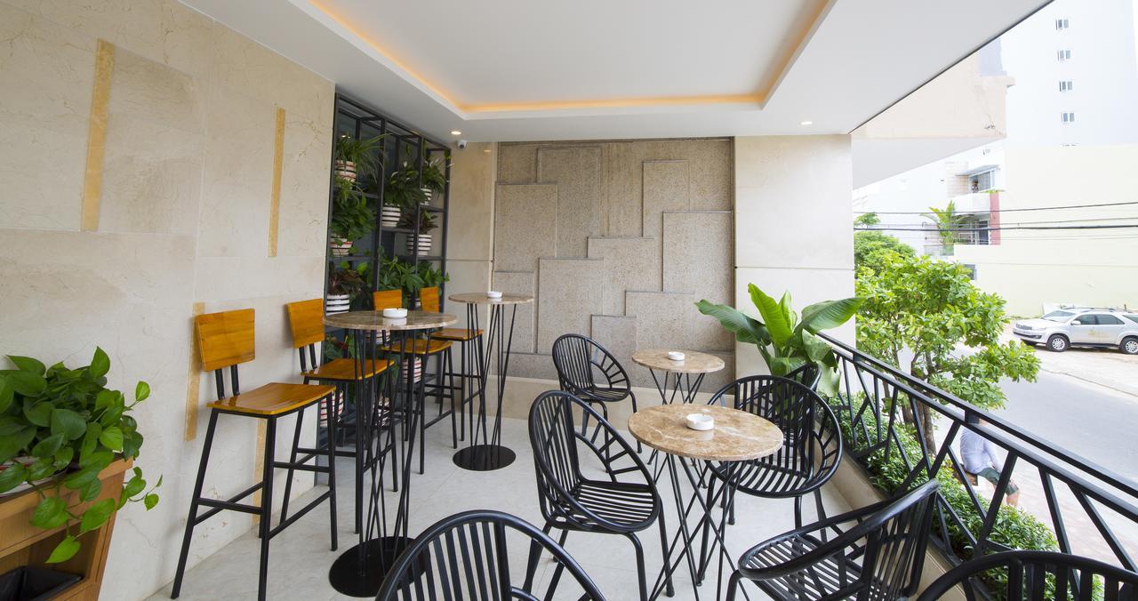 Nam Hotel & Residences Da Nang Bagian luar foto